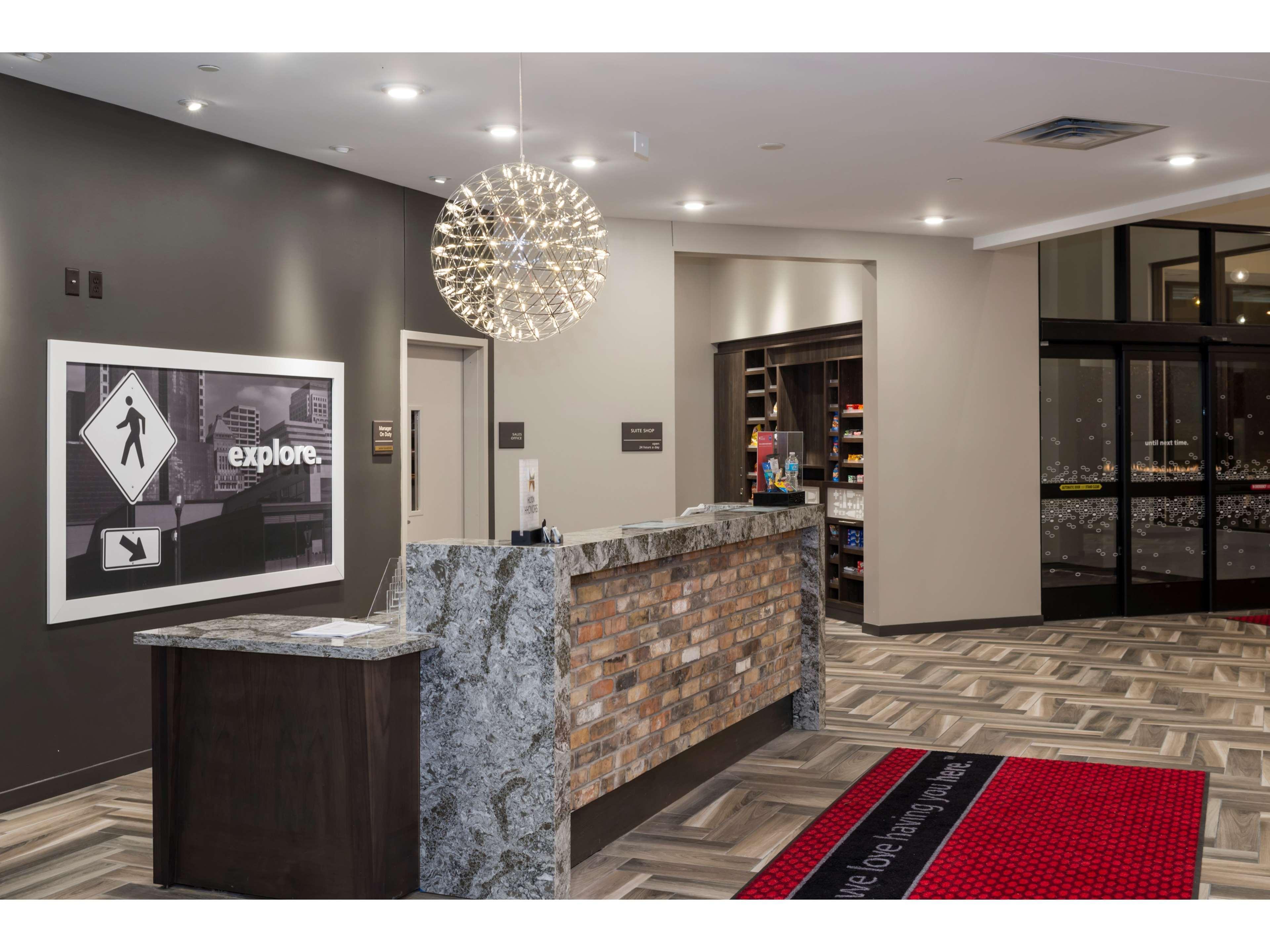 Hampton Inn And Suites Minneapolis University Area, Mn Exterior foto