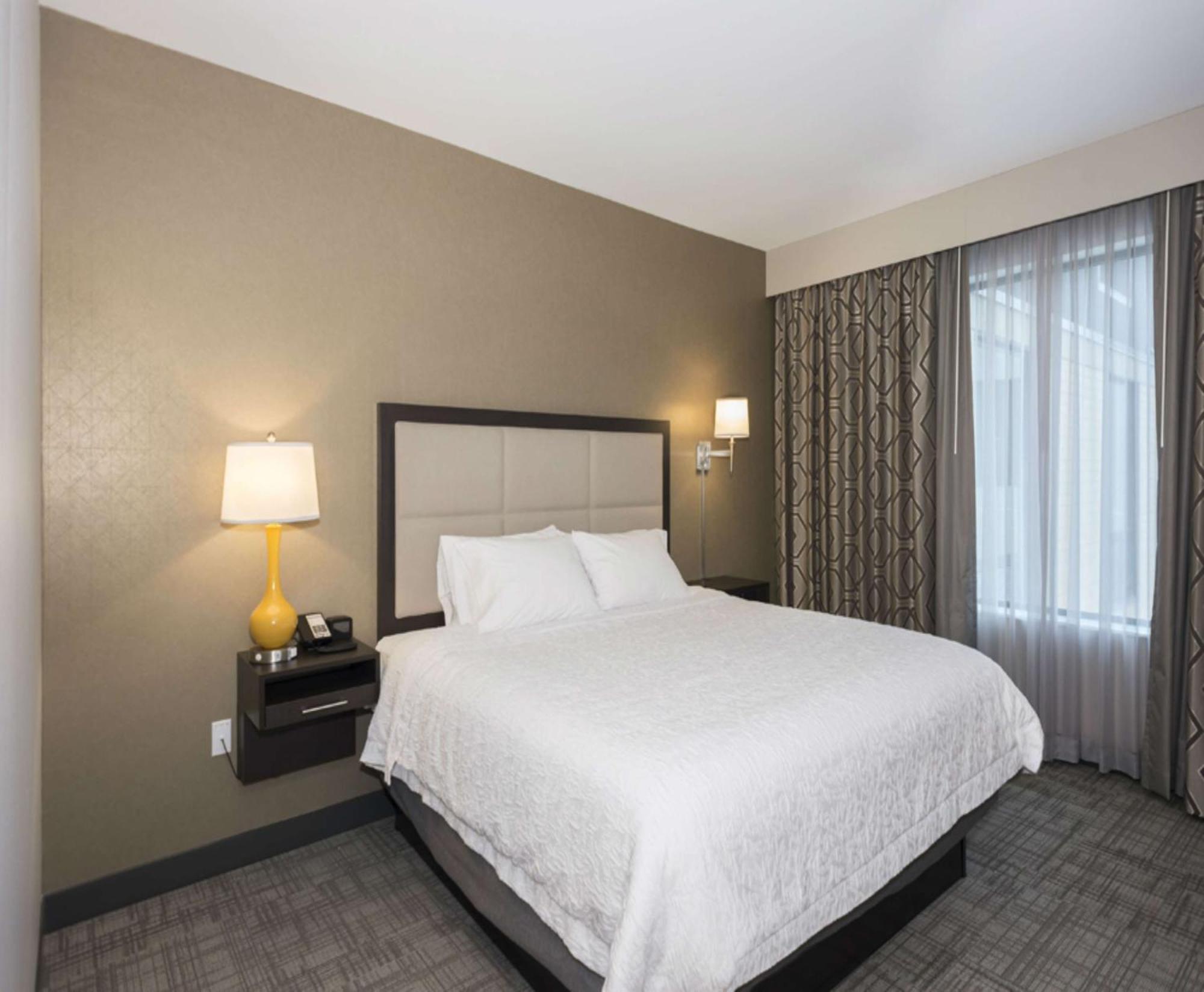 Hampton Inn And Suites Minneapolis University Area, Mn Exterior foto