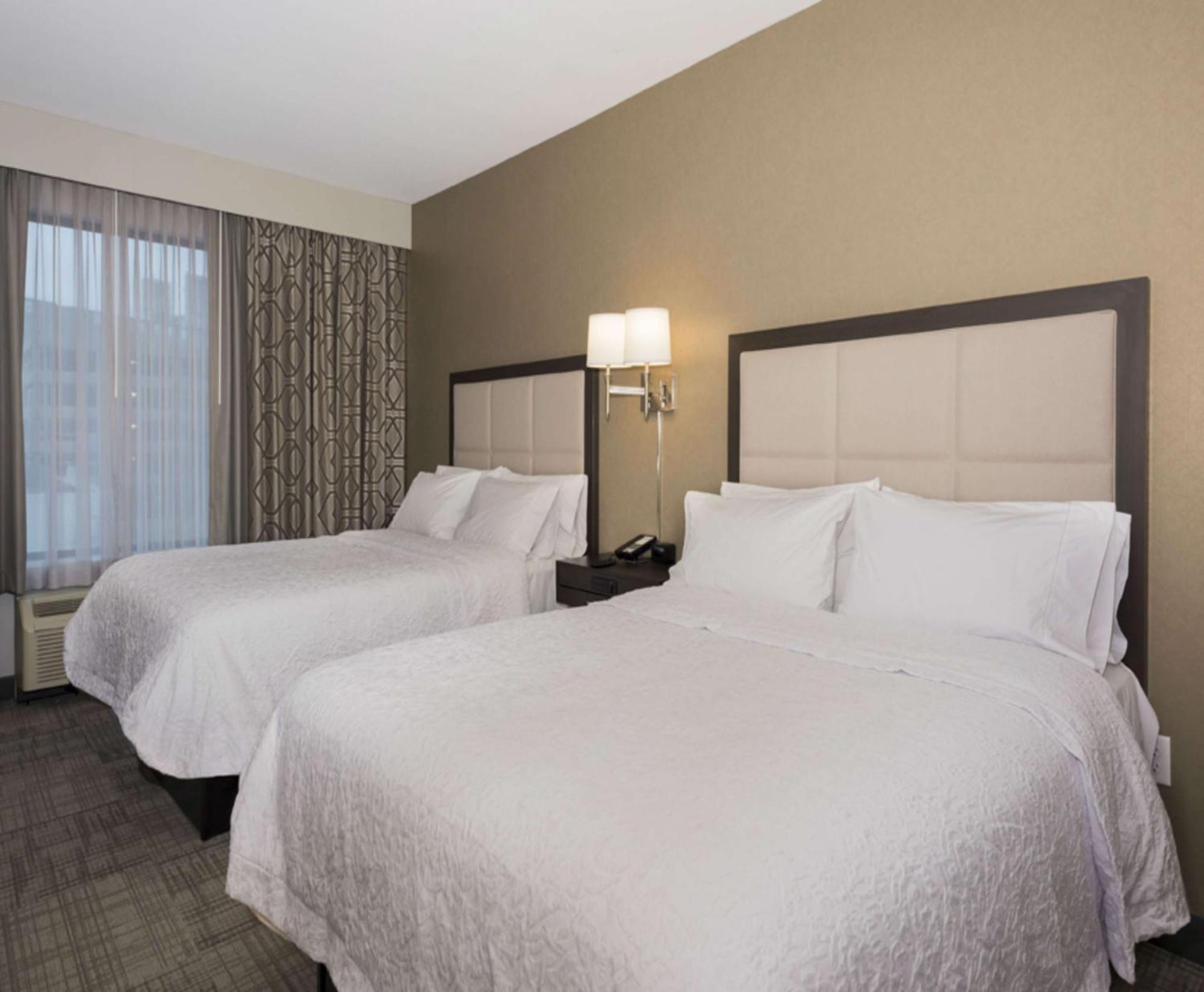 Hampton Inn And Suites Minneapolis University Area, Mn Exterior foto